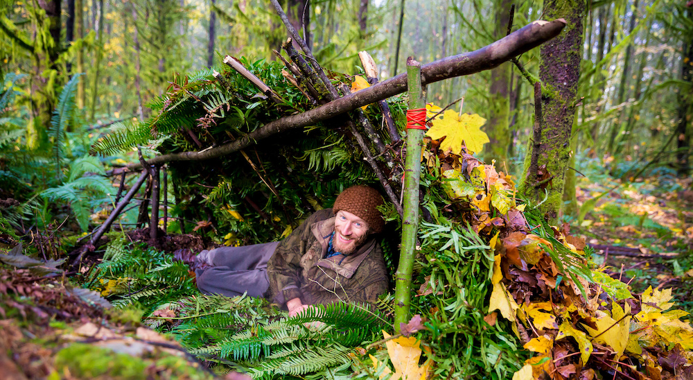 Survival Courses in the wilderness in Sweden - Build shelter, tools and  traps, find food, make fire